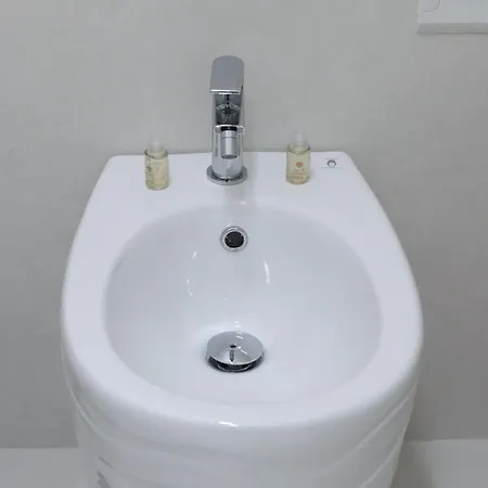 Vivimihome - Charminaples 4*