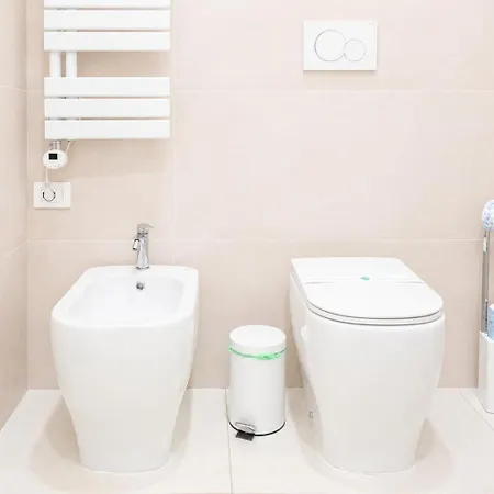 Charminaples - Vivimihome 4* Nápoles