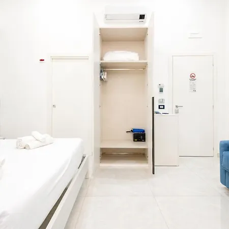 Charminaples - Vivimihome Pensión 4*