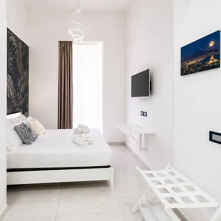Charminaples - Vivimihome Pensión Nápoles