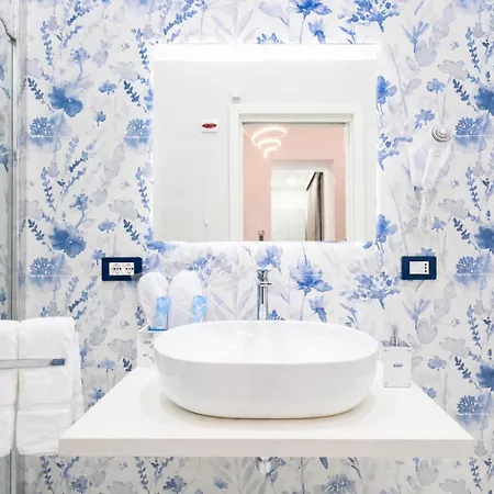Charminaples - Vivimihome Pensión 4*