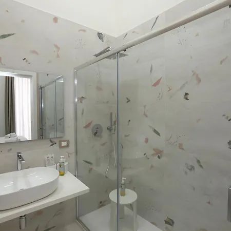 Vivimihome - Charminaples 4* Naples